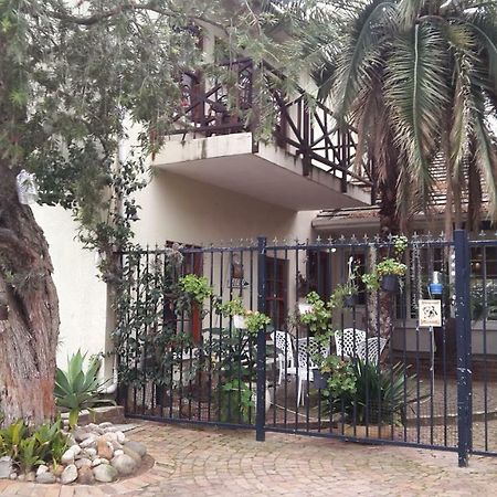 Mavilla Stellenbosch B&B ภายนอก รูปภาพ